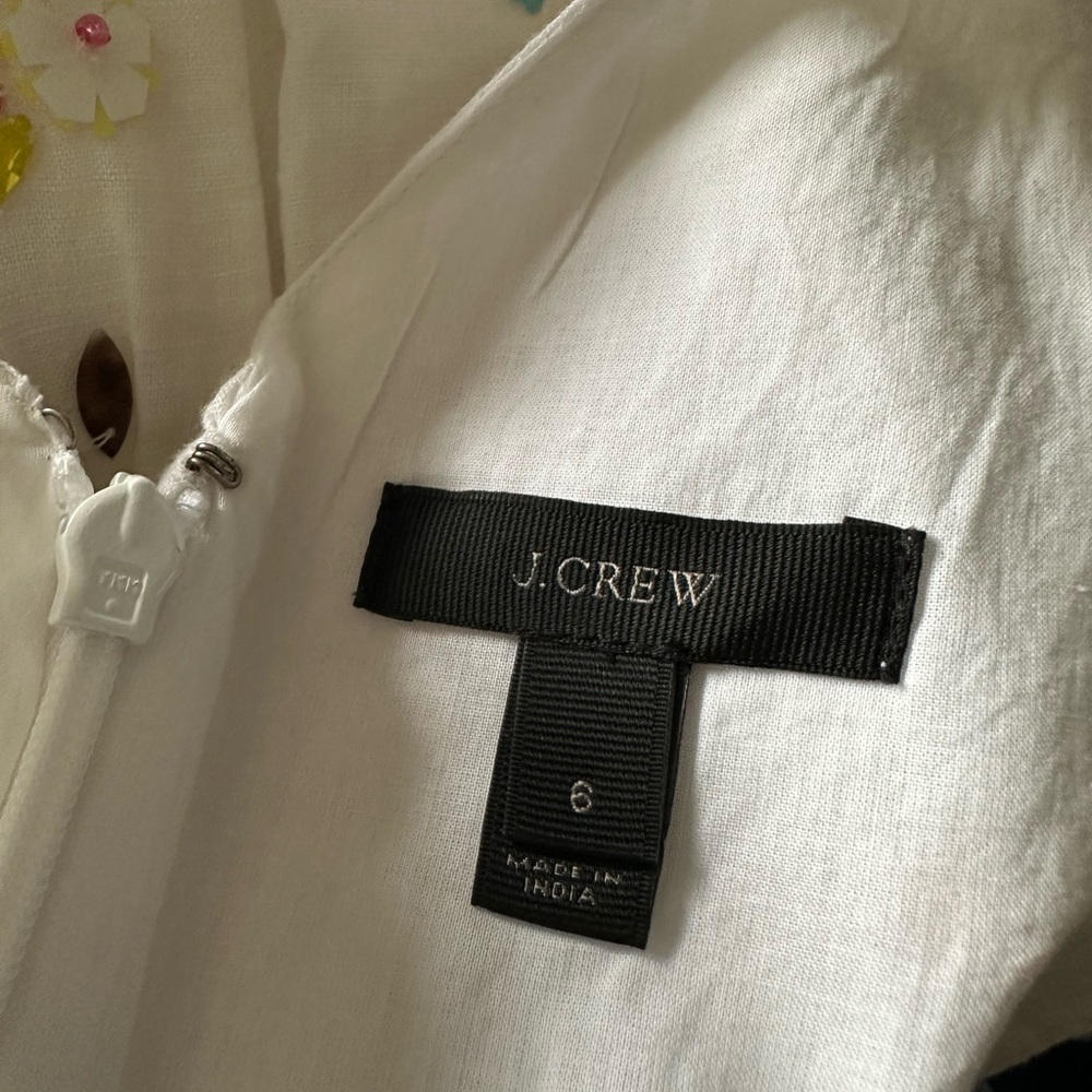 JCrew Floral Embellished White Sleeveless Linen-Cotton Peplum Top - Picture 4 of 5